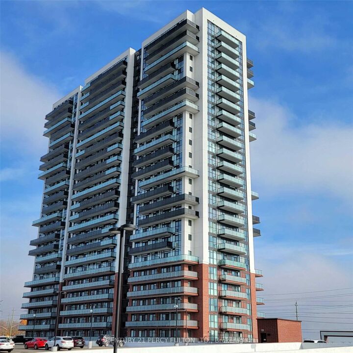 Property Photo:  2550 Simcoe Street N 2217  ON L1L 0R5 