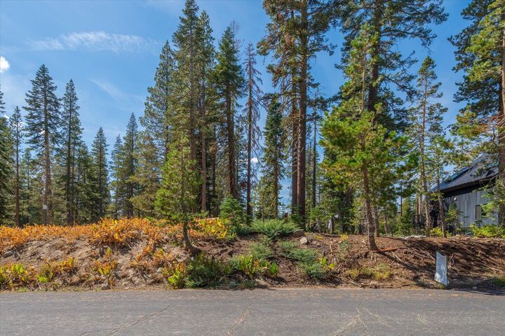 Property Photo:  8435 Hillside Drive  CA 95728-000 