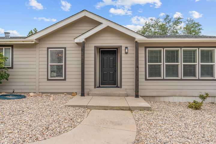 Property Photo: 363 N Foothill Dr UT 84720