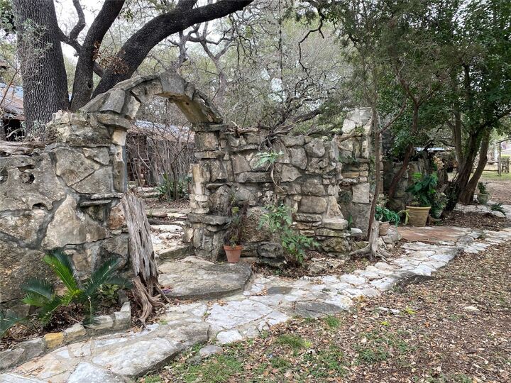207 Hub Drive  Wimberley TX 78676 photo
