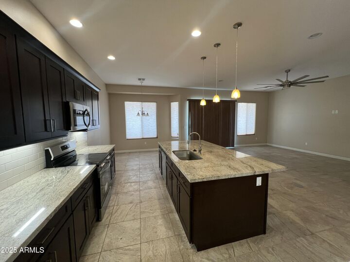 Property Photo: 29109 N 227th Drive AZ 85361