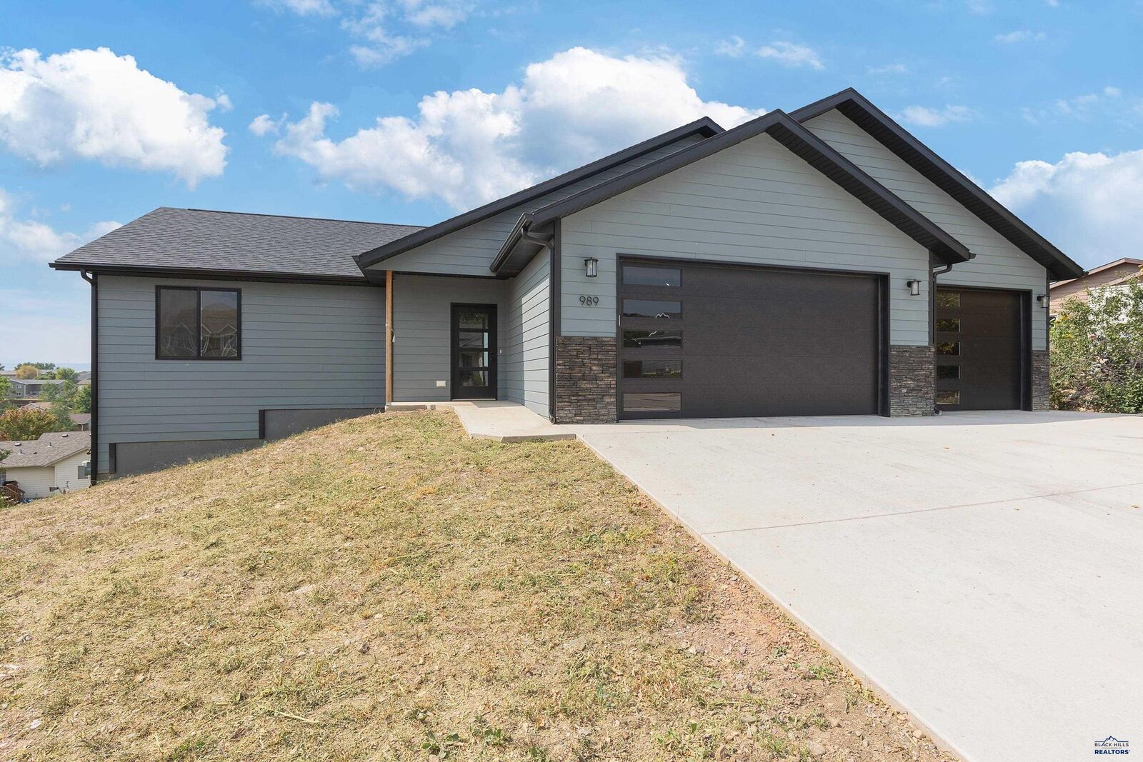 Property Photo:  989 Haakon St  SD 57703 
