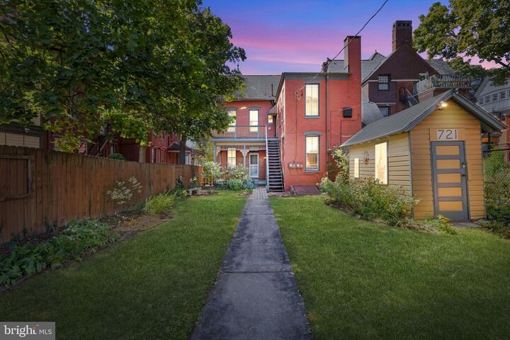 Property Photo:  721 S George Street  PA 17401 