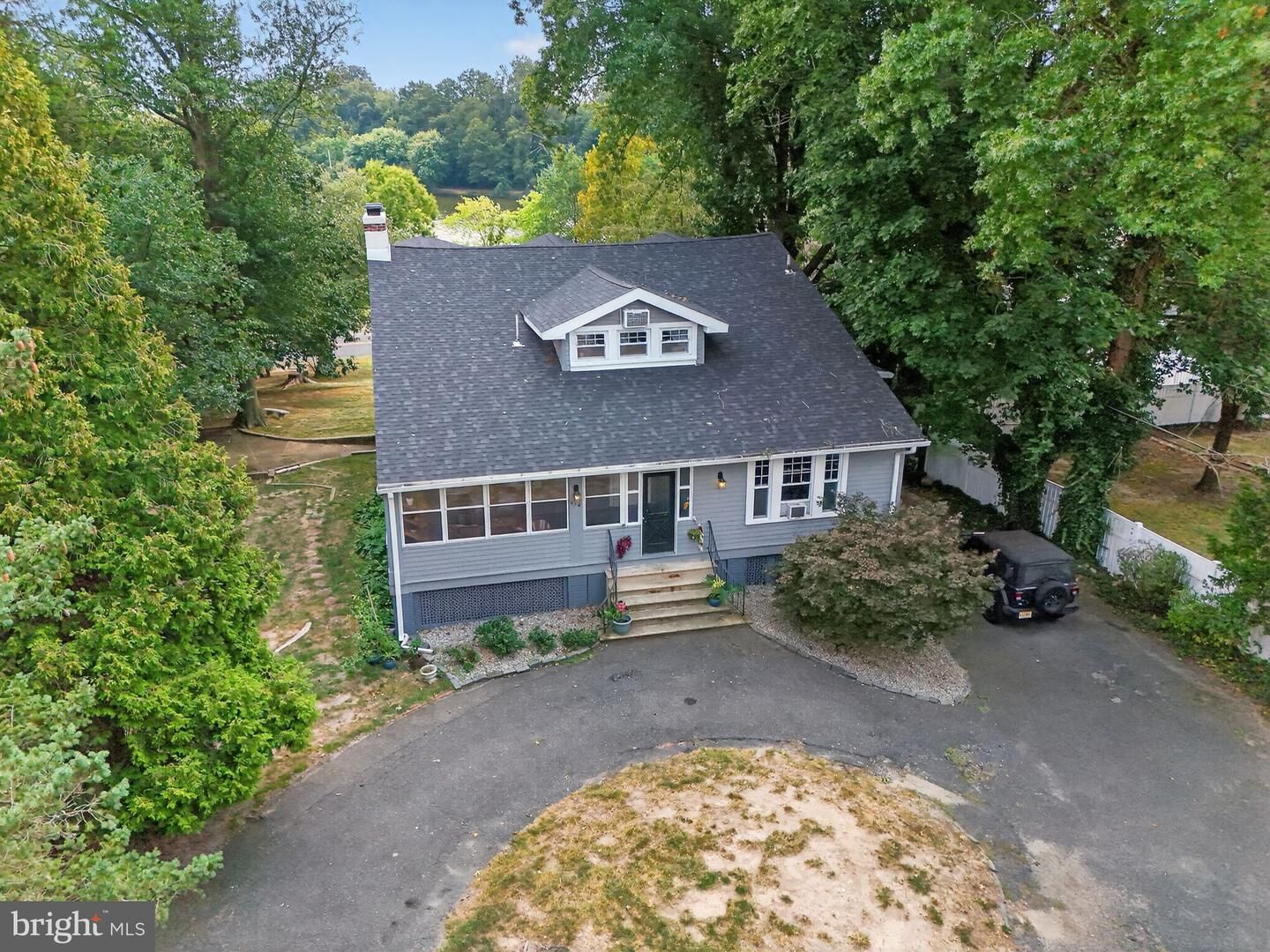 Property Photo:  1 Lakeshore Drive  NJ 08108 