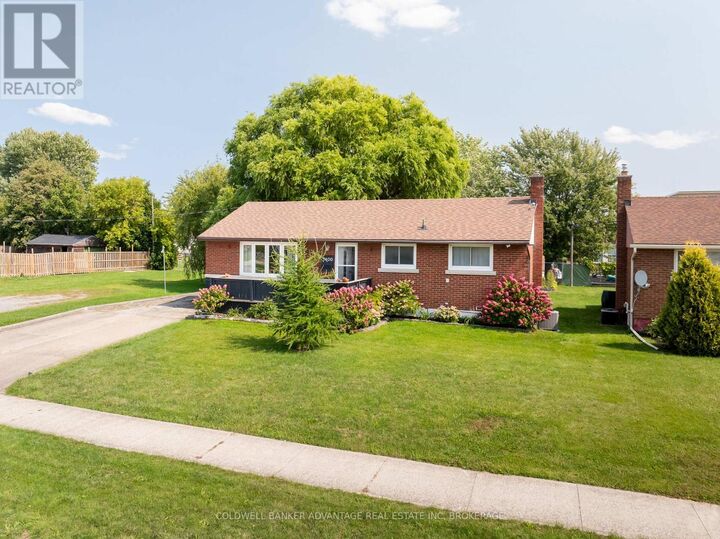 Property Photo: 7400 Merritt Avenue ON L2G 5C5