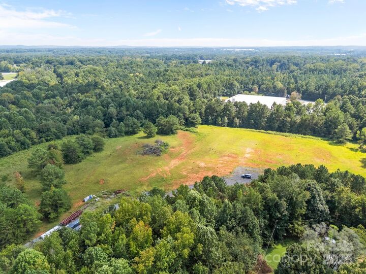 Property Photo:  701 Airport Road  NC 28147 