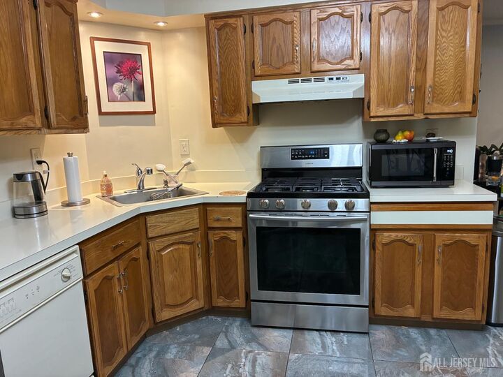 Property Photo: 289 Silver Lane NJ 08857