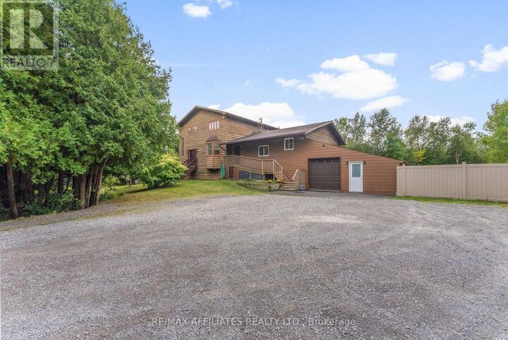 Property Photo:  425 Cuckoos Nest Road  ON K7A 4S7