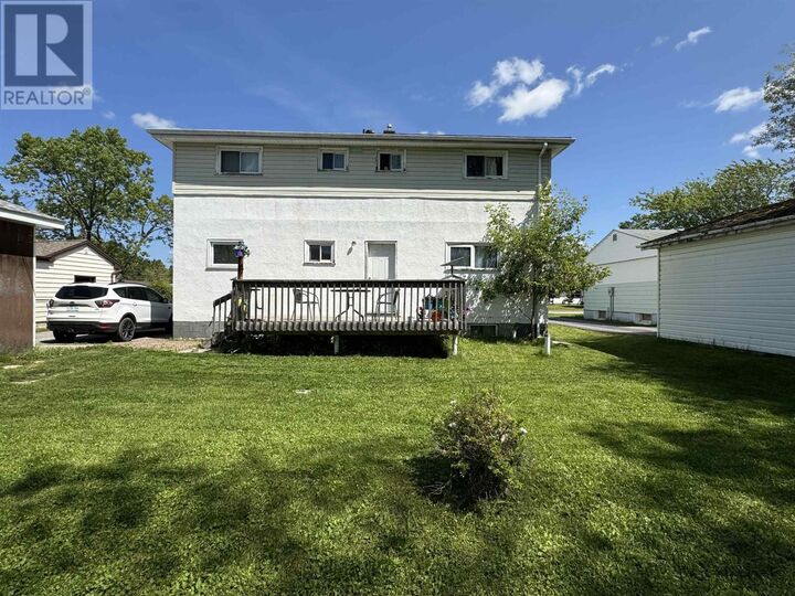 Property Photo:  230 Pitt Ave  ON P8N 2E6 