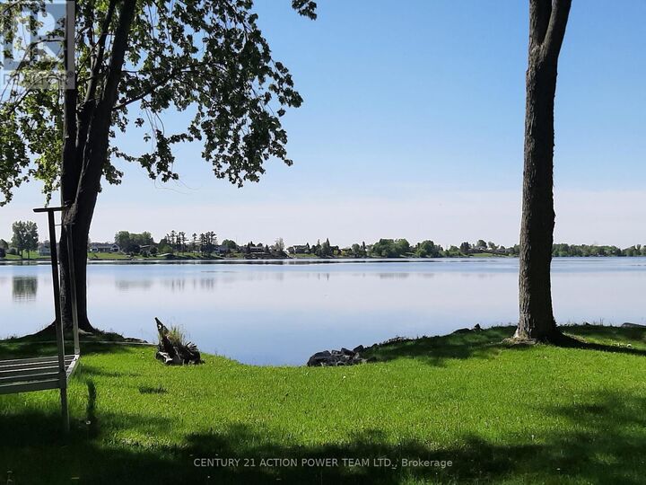 Property Photo:  2839 Domaine Chartrand Road East  ON K0B 1J0 