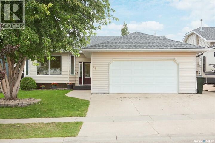38 Longpre Crescent  Prince Albert SK S6X 1C6 photo