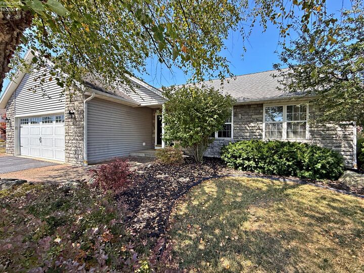 Property Photo: 1000 Tarra Oaks Drive OH 45840