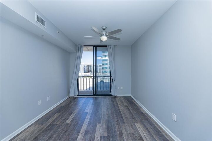 Property Photo:  3040 Peachtree Road NW 613  GA 30305 