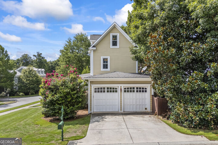 Property Photo:  15 Chestnut Oak Run  GA 30607 
