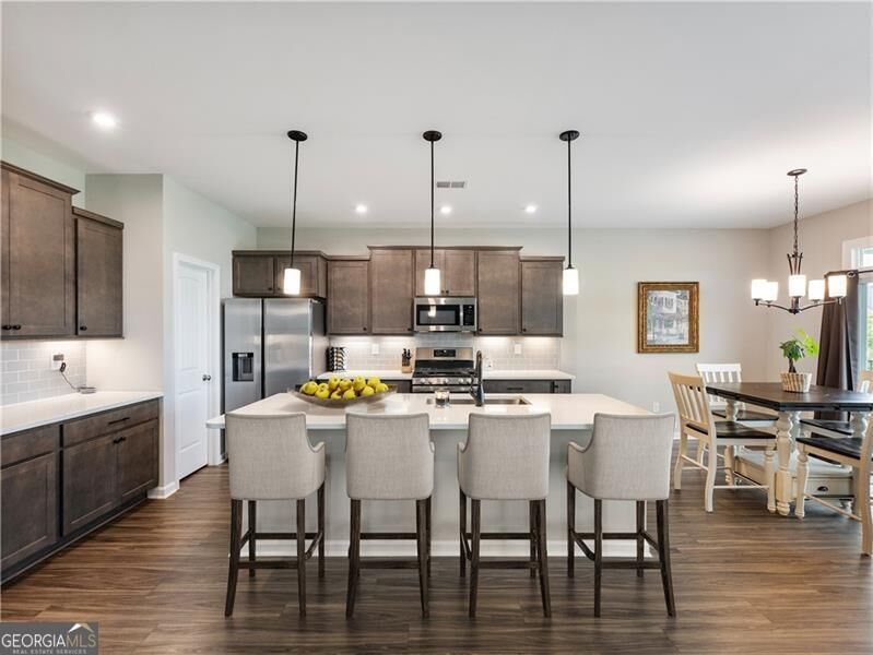 Property Photo:  627 Michigan Circle  GA 30548 