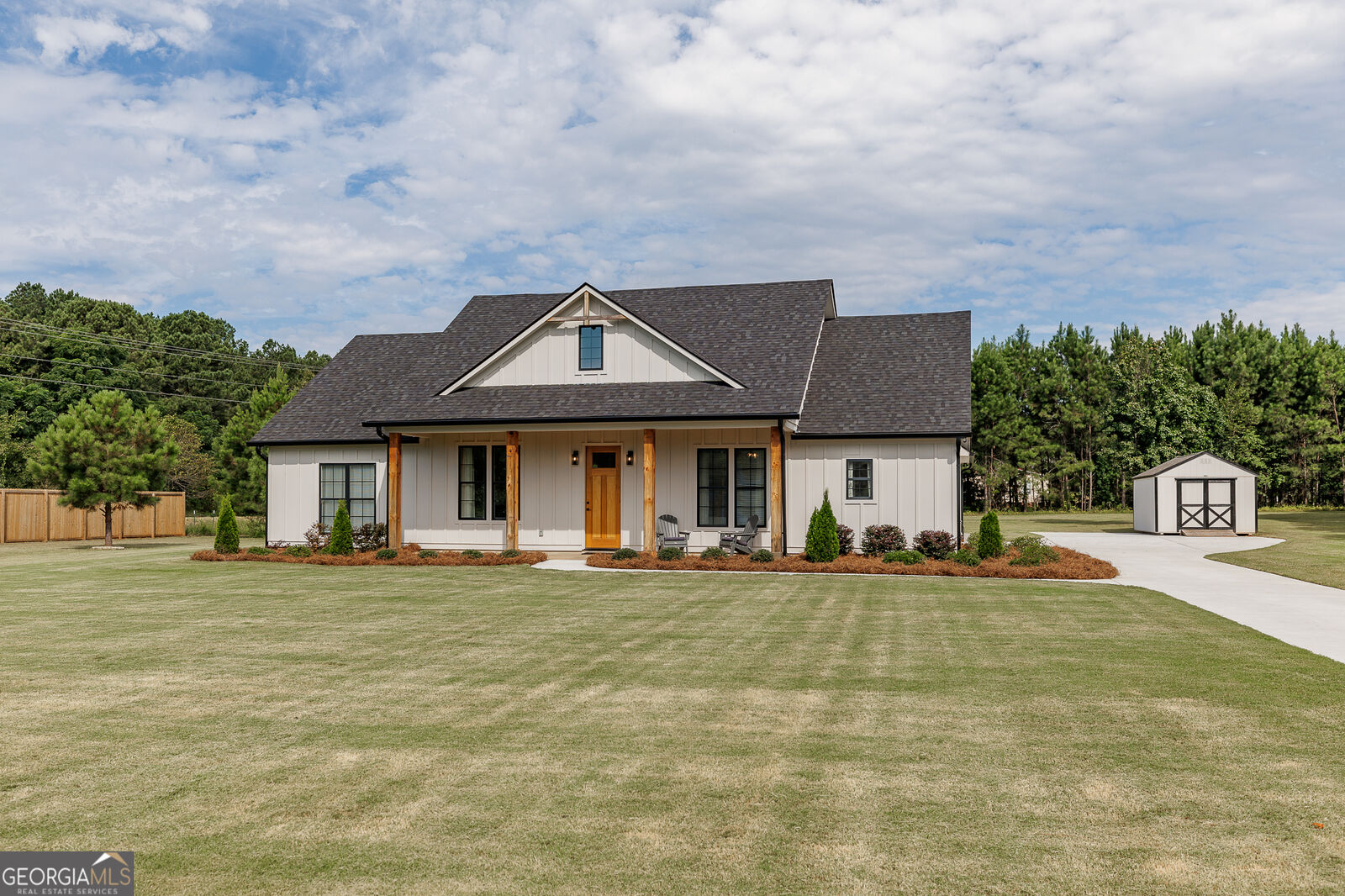 Property Photo:  105 Tim Lane  GA 30683 