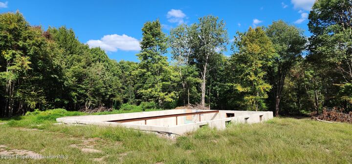 Property Photo: 42 Long Lane PA 18615