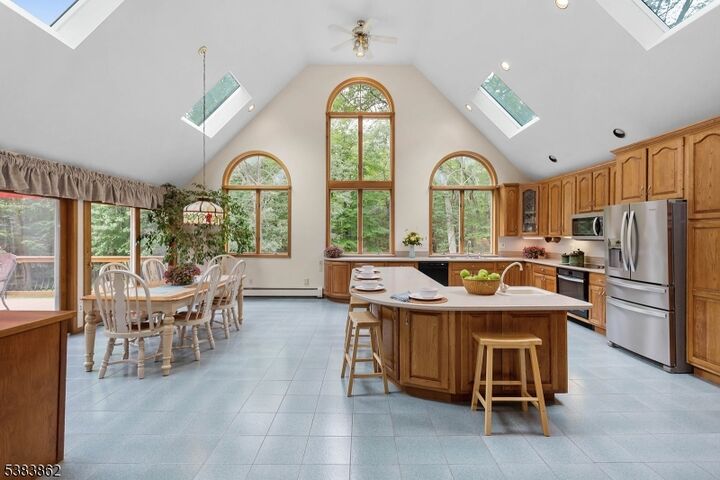 Property Photo:  103 Burnt Meadow  NJ 07456 