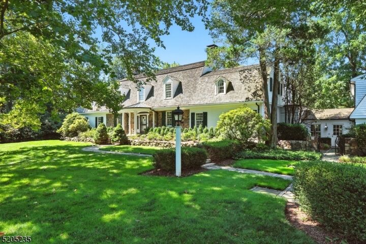 Property Photo:  2 Kenilworth Drive  NJ 07078 