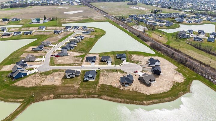 Property Photo:  840 Zenos Boulevard  IN 46818 