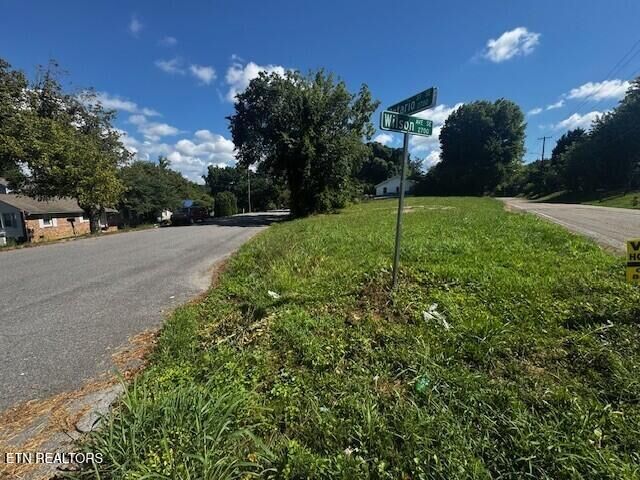 Property Photo:  2739 Wilson Ave  TN 37914 