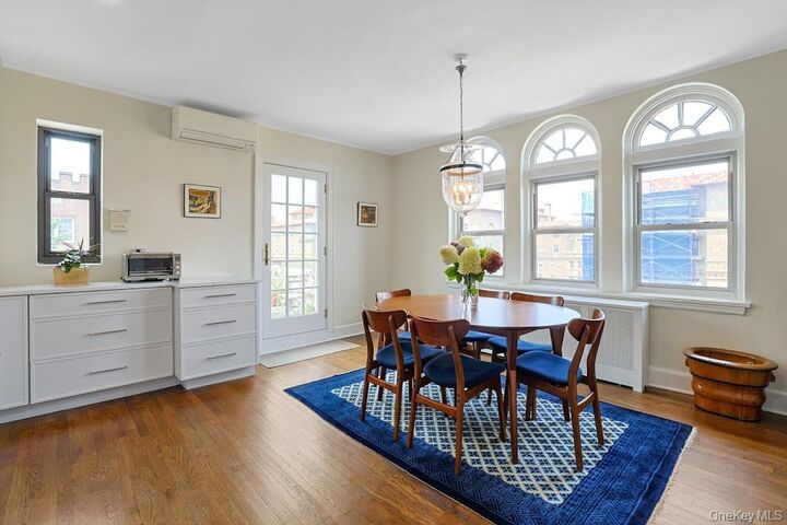 Property Photo:  17 N Chatsworth Avenue 6kl  NY 10538 