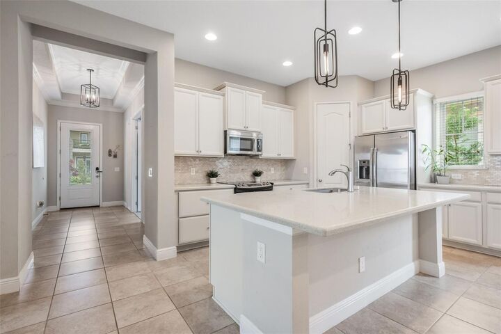 Property Photo: 9217 Smithies Street FL 32827