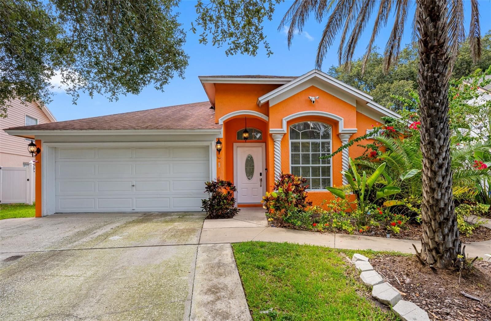Property Photo: 9713 Long Meadow Drive FL 33615