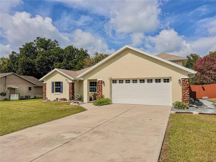 Property Photo: 4380 NE 19th Avenue FL 34479