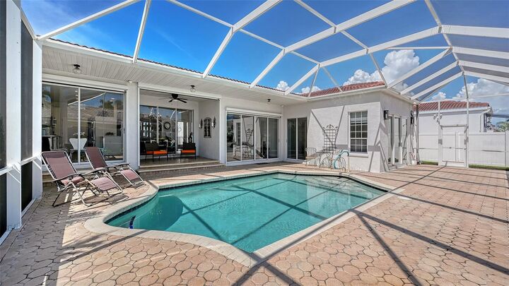 Property Photo:  4814 61st Avenue Drive W  FL 34210 