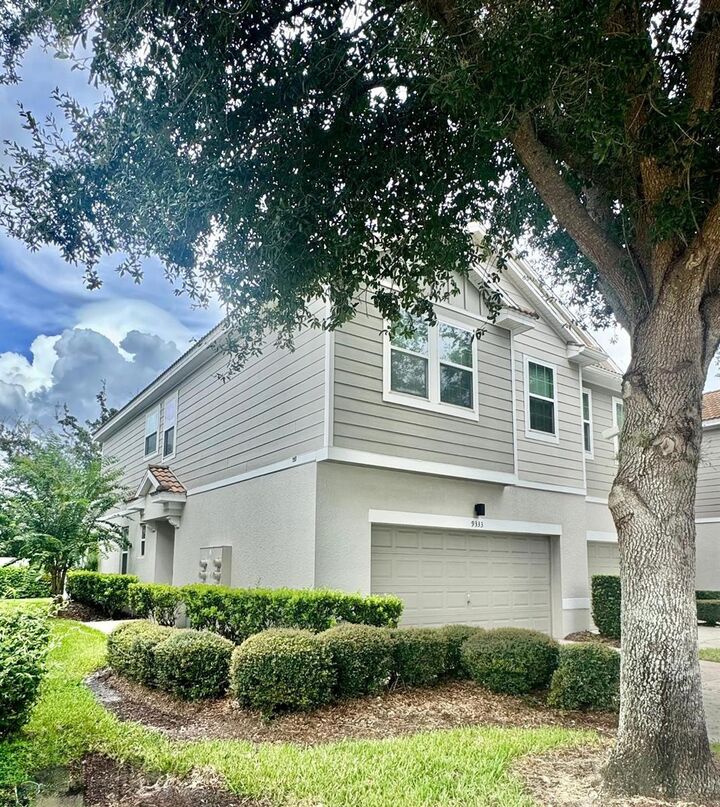 Property Photo:  9333 Shepton Street  FL 32825 