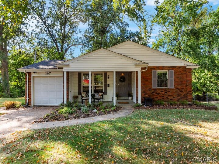 147 Maple Hill Lane  Unincorporated MO 63122 photo