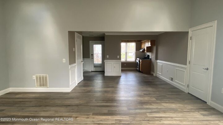 Property Photo:  120 Oak Hill Drive  NJ 08753 