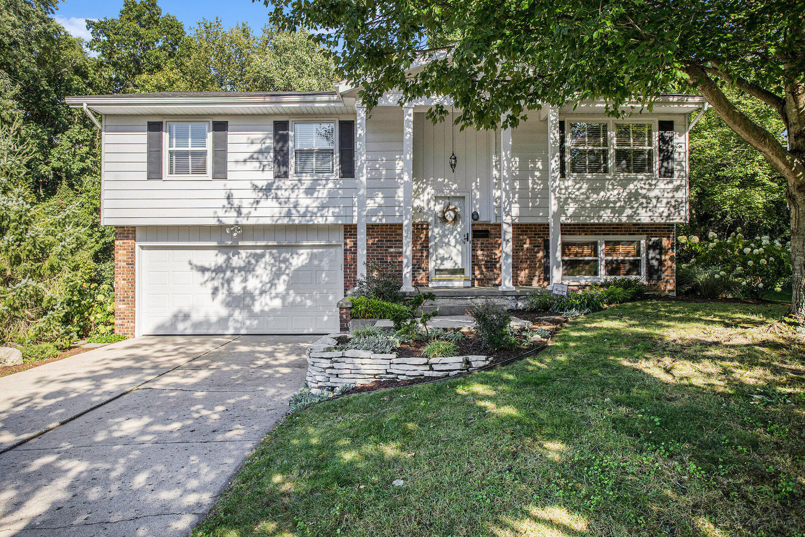 Property Photo: 52 Thorncroft Avenue MI 49017