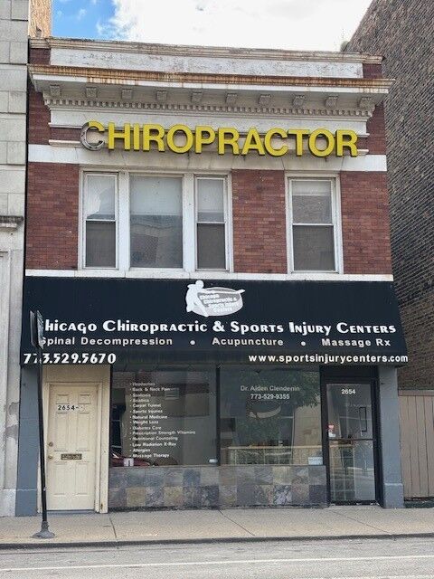 2654 N Lincoln Avenue  Chicago IL 60614 photo
