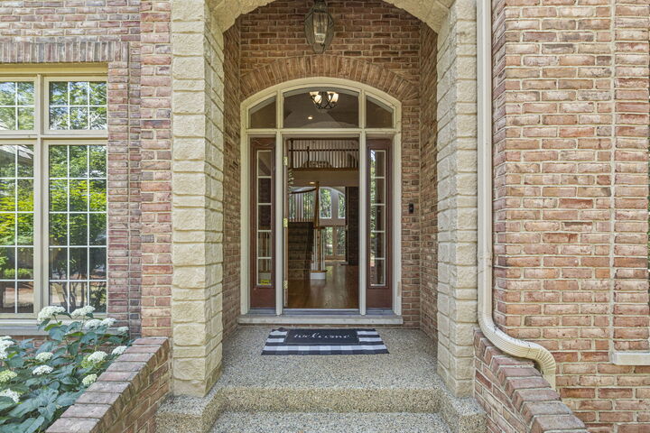 Property Photo:  26495 Southgate Trail  IL 60010 