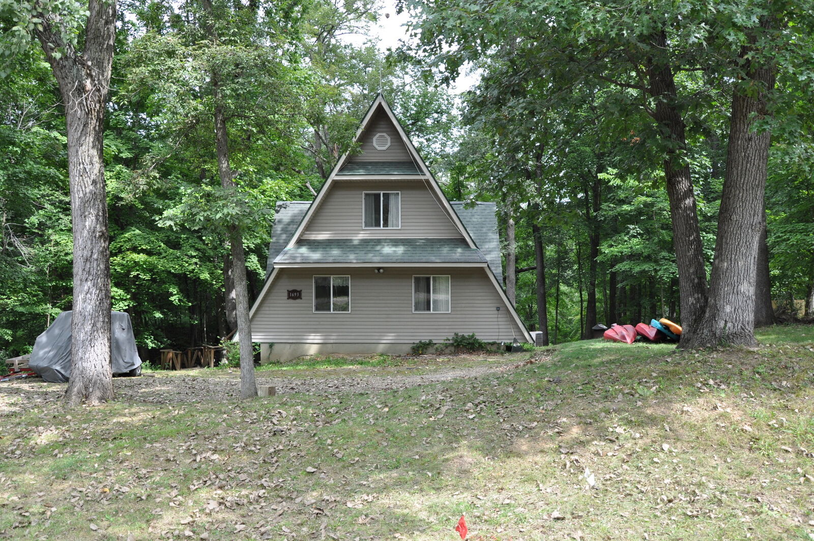 Property Photo:  1693 Strawberry Drive  IL 61375 