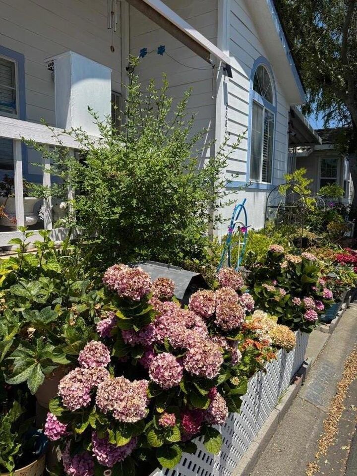 Property Photo:  28845 La Corona Street  CA 94544 