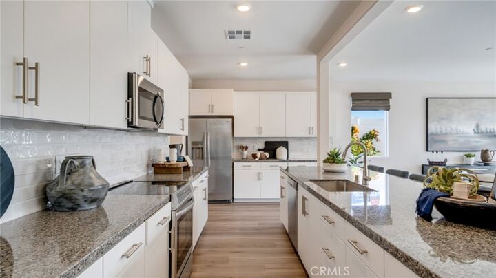Property Photo:  2332 Rivendell Road  CA 92570 