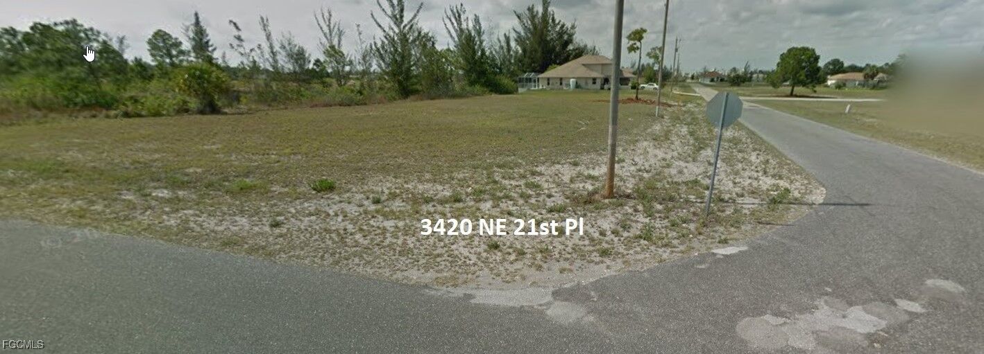 Property Photo:  3420 NE 21st Place  FL 33909 