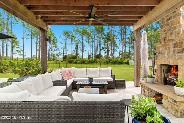 Property Photo:  243 Rio Del Norte Road  FL 32095 