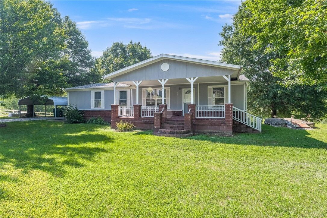 Property Photo:  779 Steele Road  AR 72762 