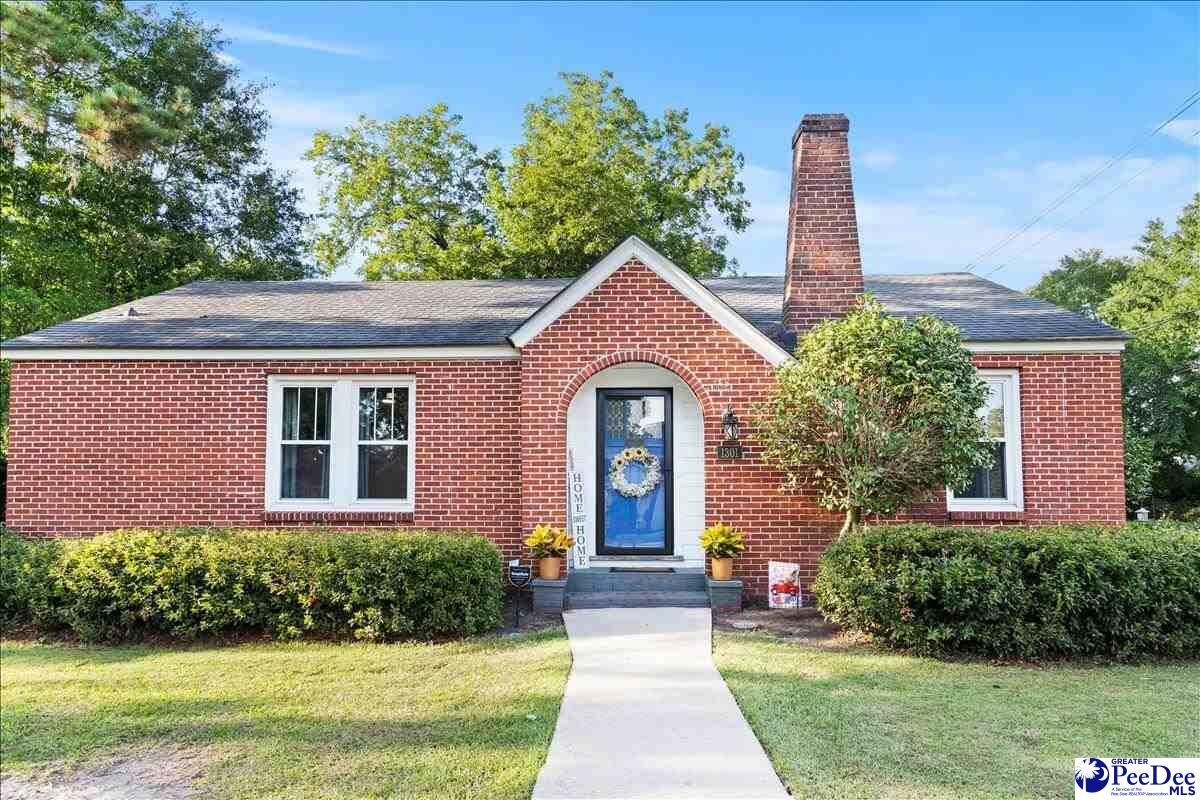 Property Photo:  1301 King Avenue  SC 29501 