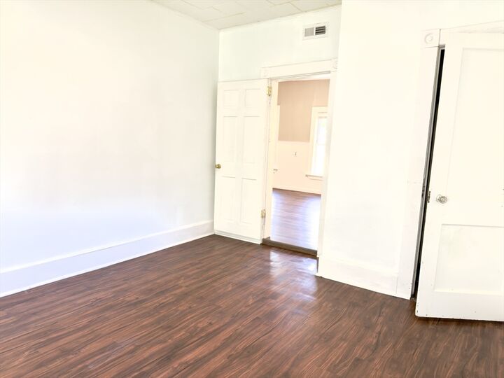 Property Photo:  65 E Central St. 2  MA 01605 