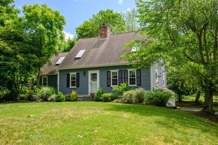 Property Photo:  192 Taylor St  MA 02359