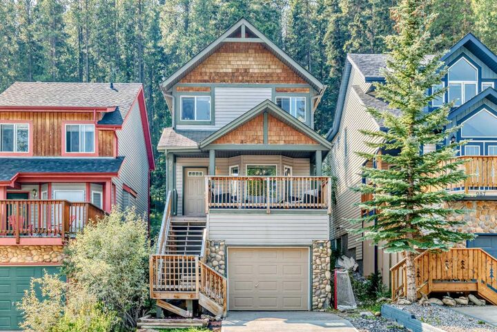 985 Wilson Way  Canmore AB T1W 2Y9 photo
