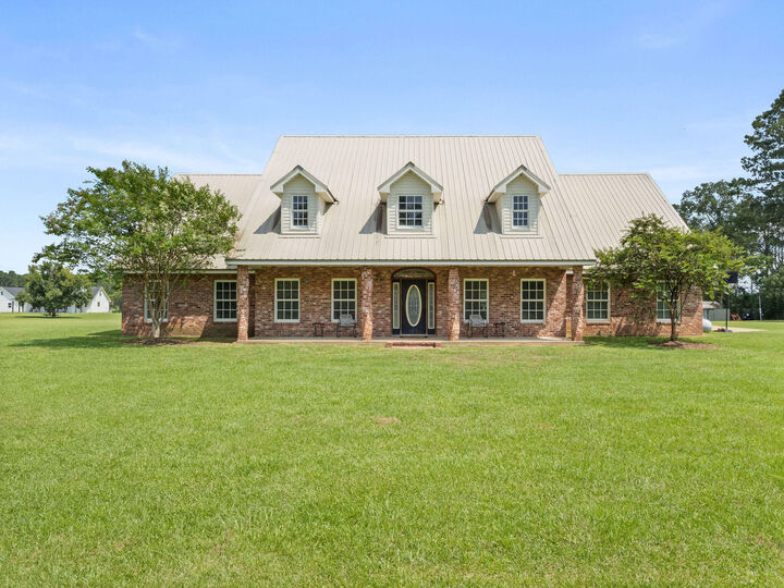 Property Photo:  16229 La-111  LA 70639 