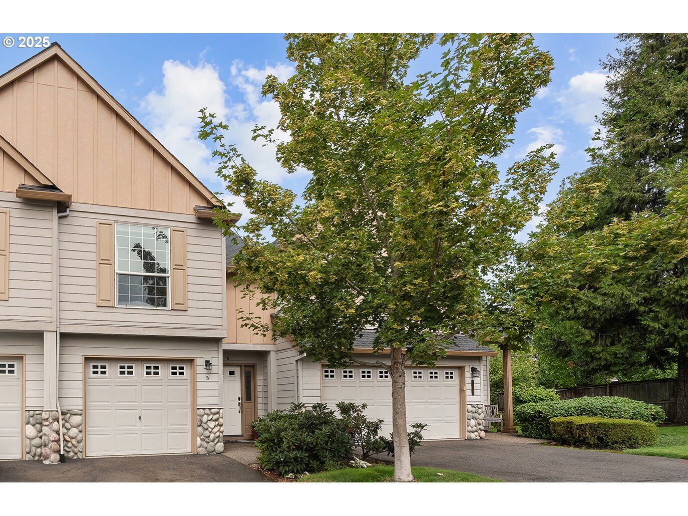 Property Photo:  22040 SW Grahams Ferry Rd B  OR 97062 