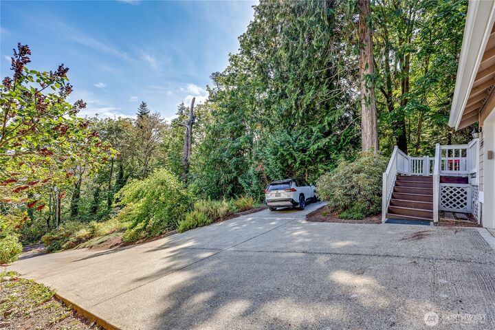 Property Photo: 17691 Division Avenue NE WA 98392