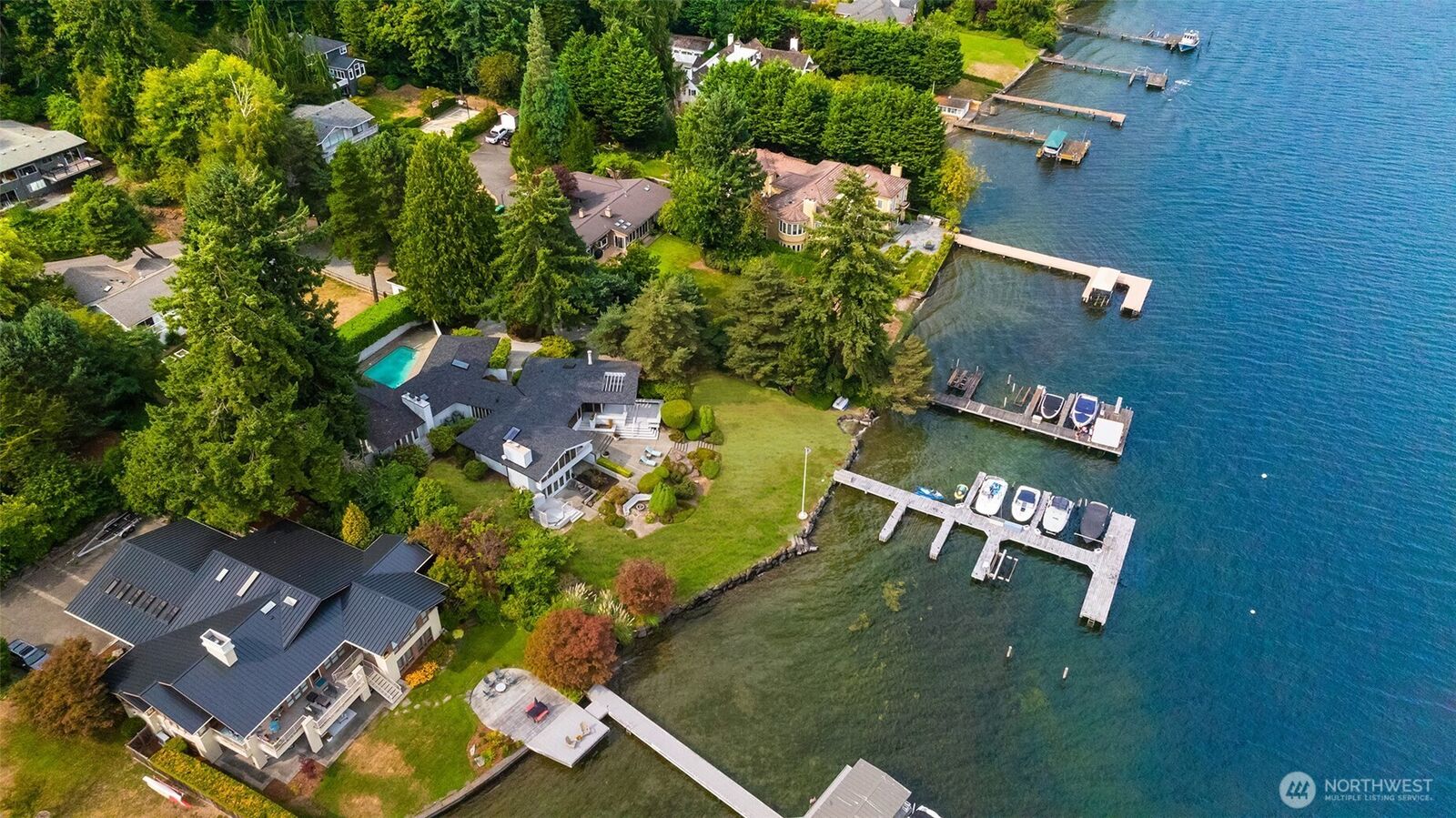 Property Photo:  4802 E Mercer Way  WA 98040 